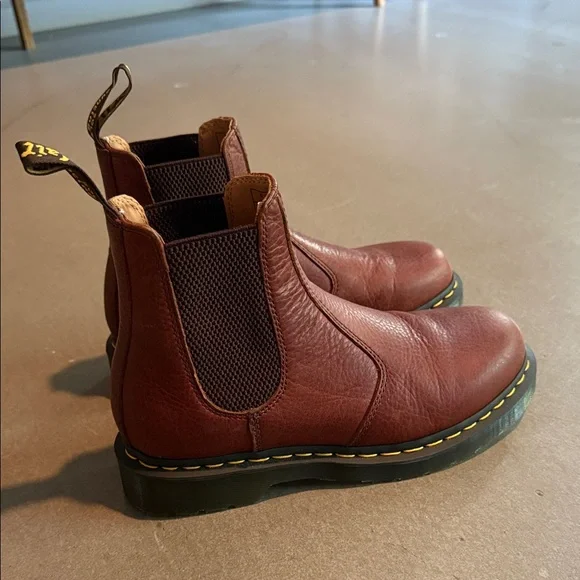 Dr. Martens Chestnut Leather Chelsea Boots - Picture 2 of 5